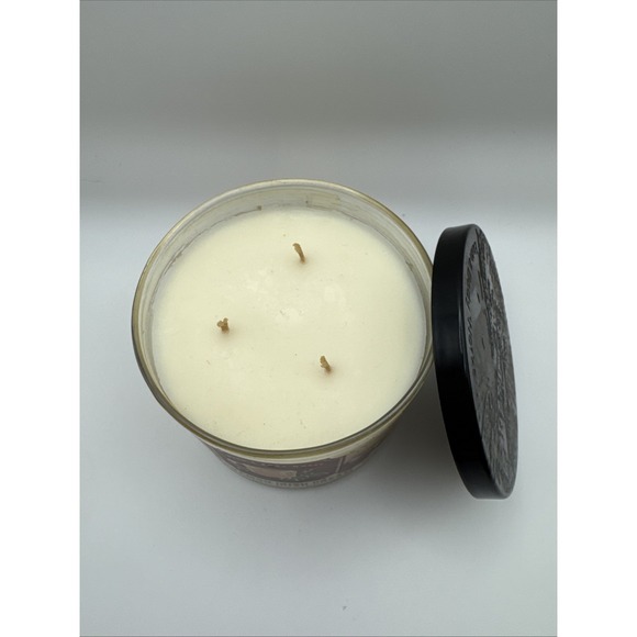 NEW BATH & BODY WORKS 3 WICK LARGE CANDLE (CINNAMON IRISH CREAM) - Picture 2 of 3